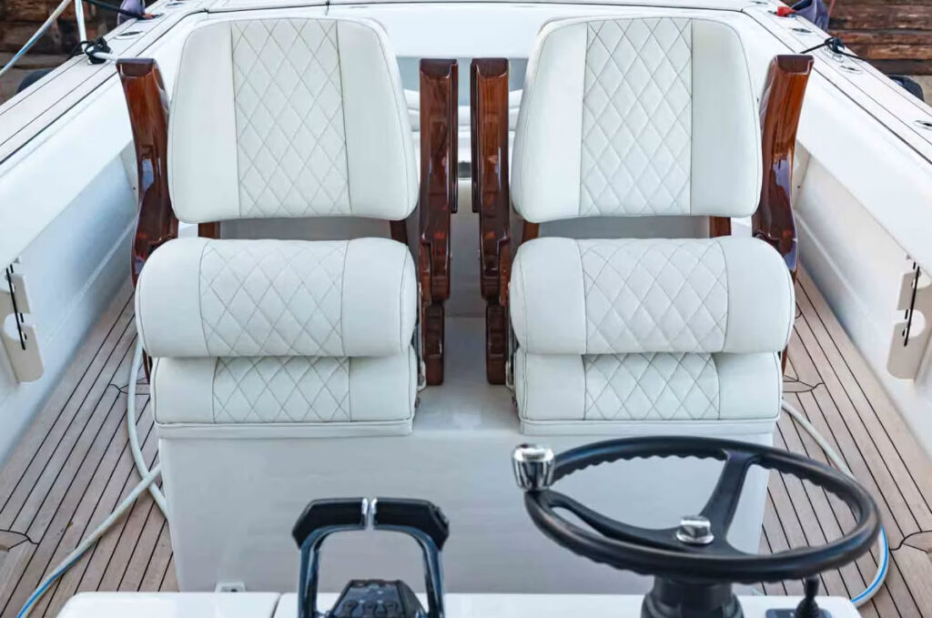 Average Boat Seat Reupholstery Cost Materials - Amsterdam Aesthetics Magazine - Culture and music news Average Boat Seat Reupholstery Cost: Materials